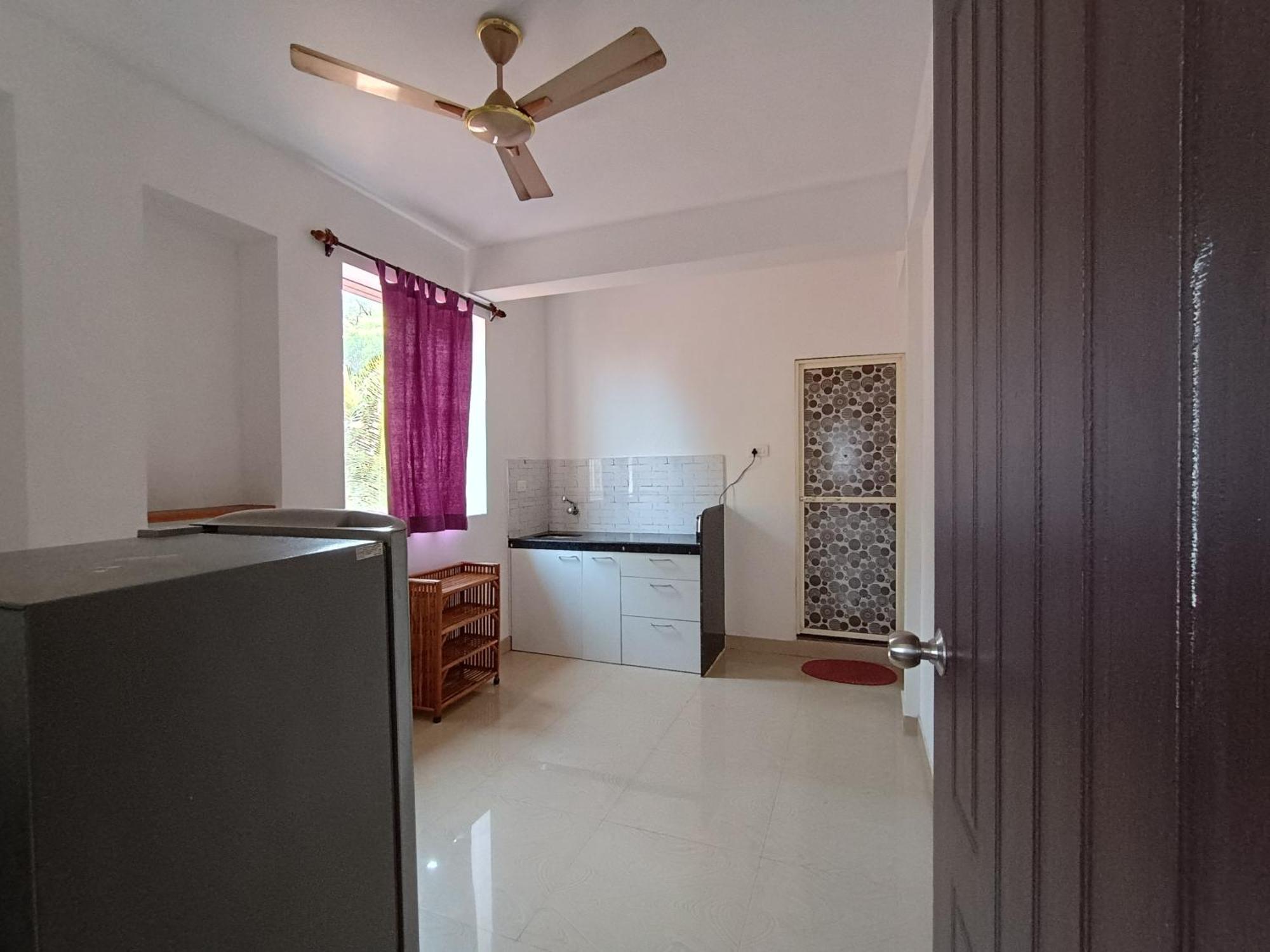 Gs Home On The Bay - Super Sea View Glass Studio Apartment Vagator Dış mekan fotoğraf